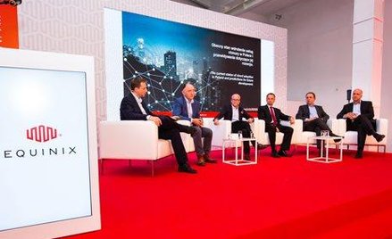 Podczas konferencji firmy Equinix eksperci dyskutowali o cyfryzacji. Zastanawiali się też, jak firmy