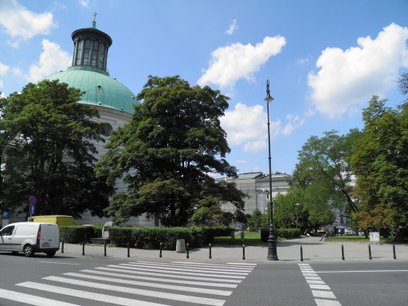 Projekt planu miejscowego obejmuje teren o powierzchni około 13,5 hektara w ścisłym centrum Warszawy
