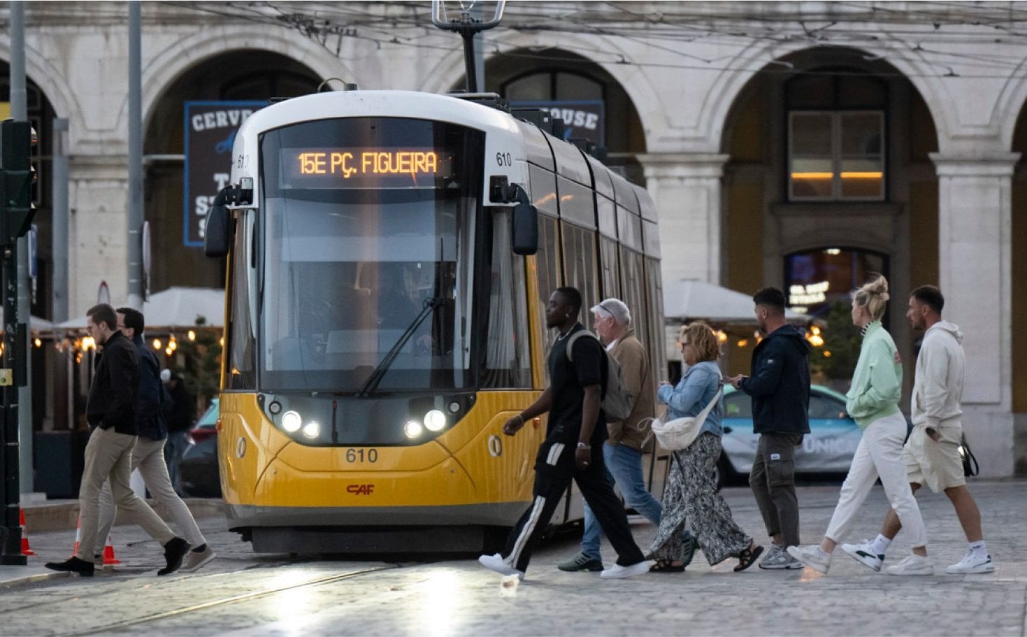 W Portugalii Chińczycy wypadli z przetargu. Szansę ma Pesa