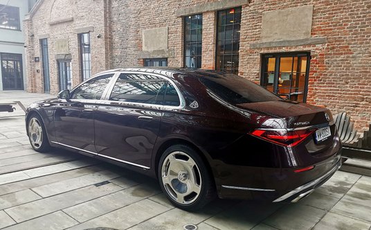 Mercedes-Maybach S 680