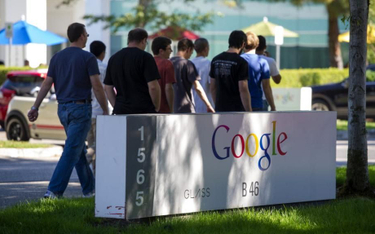 Google tnie płace pracujących z domu. Pracownicy wściekli
