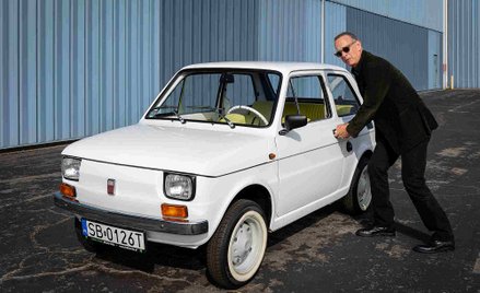 Tom Hanks wystawił na aukcję Malucha otrzymanego z Polski