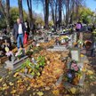 Wstępne prognozy na Wszystkich Świętych wskazują na łagodną aurę, choć miejscami mogą wystąpić opady