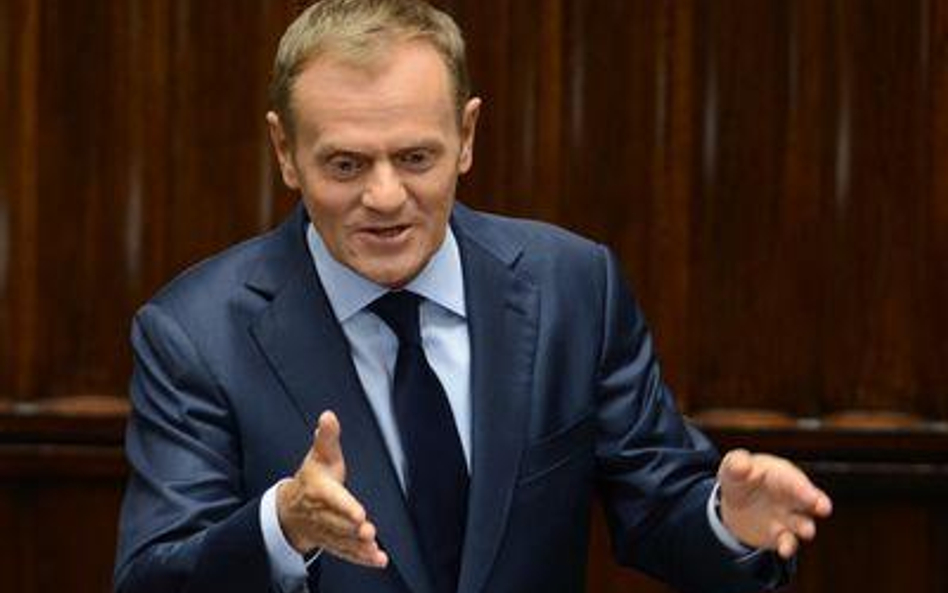 Tusk: oszust oszukiwał, zaniechania państwa trzeba zbadać