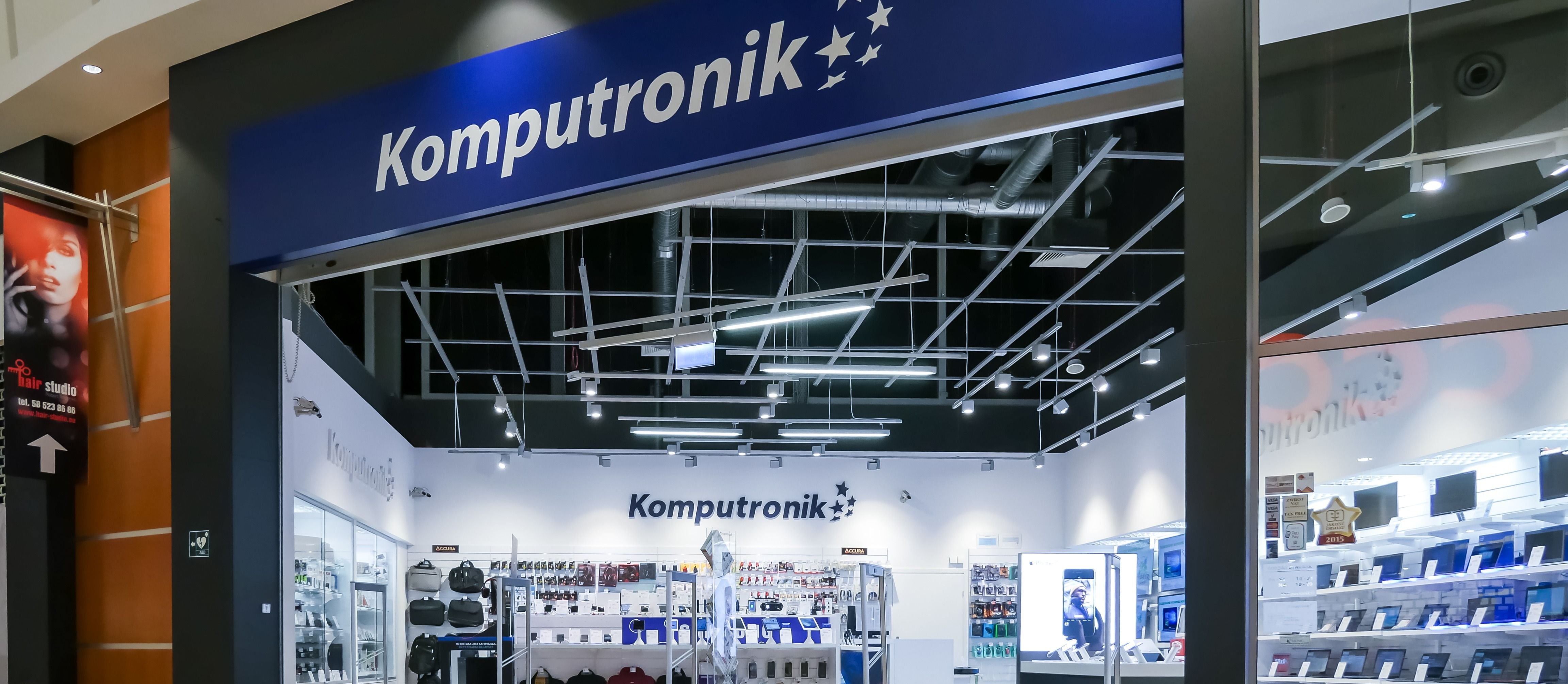 Komputronik królem środowej sesji