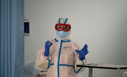 Rekordowy wzrost liczby zakażeń w Hiszpanii, zmarły 222 osoby