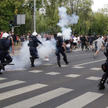 Chuligani próbowali zablokować Marsz Równości w Białymstoku, interweniowała policja