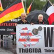 Manifestacja zwolenników antyimigracyjnej partii Pegida w Suhl w Turyngii 17 sierpnia