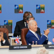 Premier Wielkiej Brytanii Rishi Sunak i Joe Biden na szczycie NATO