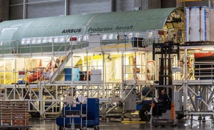 Spór Airbusa z Raytheonem o wielkość produkcji