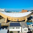 Halę zaprojektował Kenzo Tange, japoński architekt wyróżniony Nagrodą Pritzkera, nazywaną „architekt