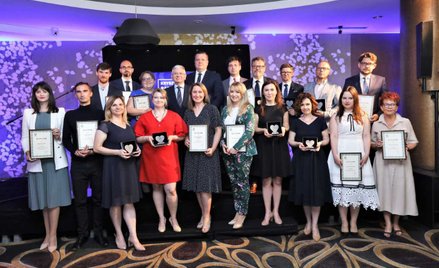 Laureaci konkursu „Kryształowe Serce Radcy Prawnego”