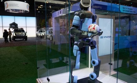 Pracownicy koncernu Hyundai nie chcą masowego wprowadzania do fabryk robotów Boston Dynamics