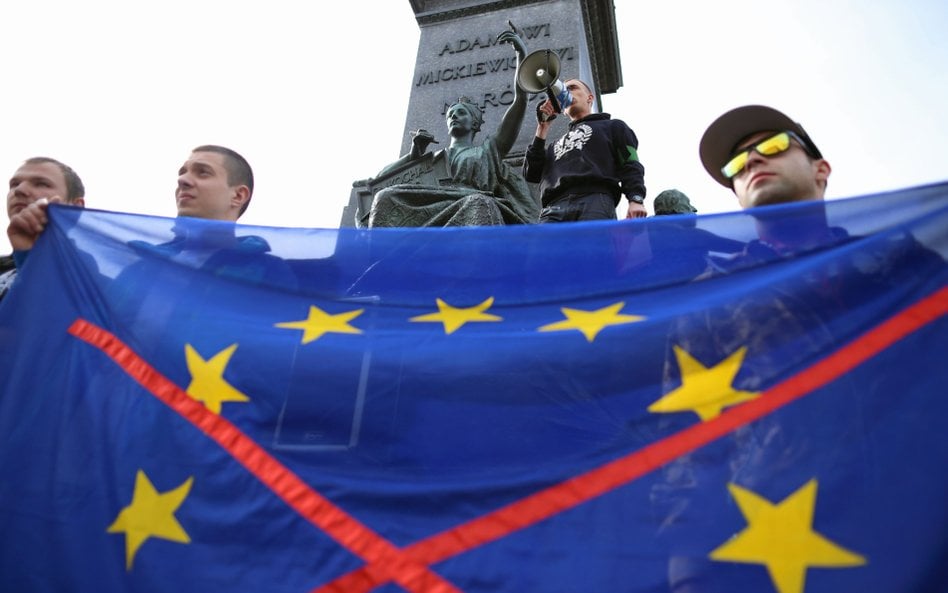 Demonstracja antyunijna w Warszawie