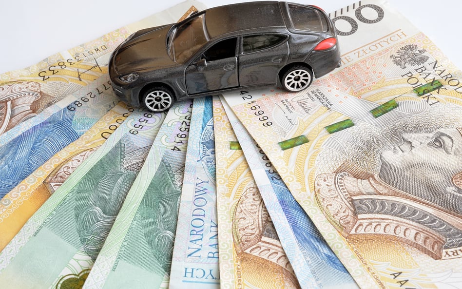 Daj auto po leasingu rodzinie, a unikniesz podatku i składki