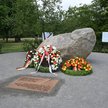 Pomnik poświęcony polskim ofiarom nazizmu i ofiarom niemieckiej okupacji i terroru w Polsce w latach
