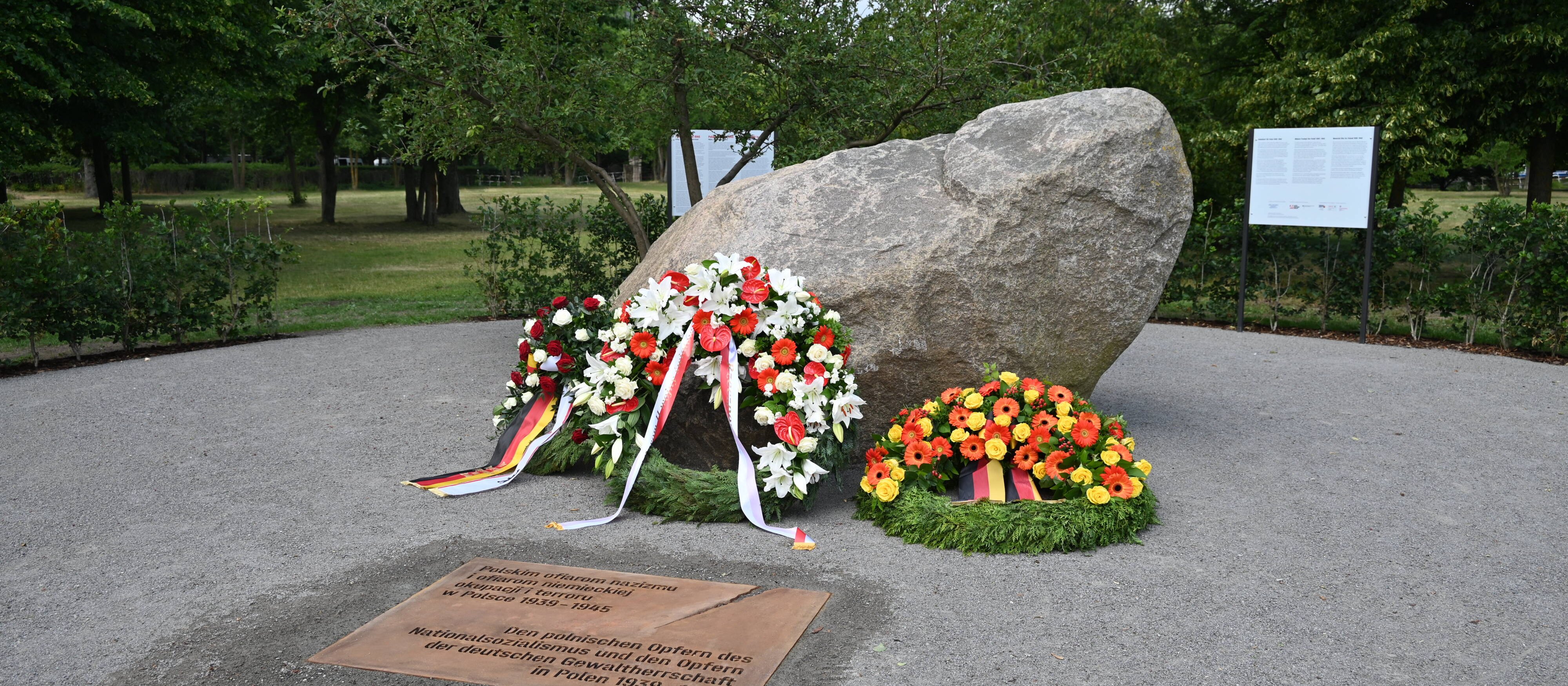 Jacek Czaputowicz: How the monument to Poles in Berlin got stuck on a stone