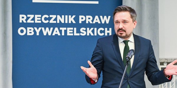 Czy wyrok TK nieogłoszony w Dzienniku Ustaw wywołuje skutki prawne? Precedensowe pytanie do NSA