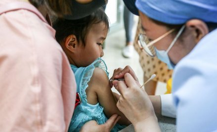 Bill Gates: Szczepienia są dziś ważniejsze niż kiedykolwiek