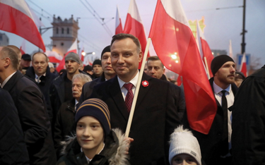 Prezydent Andrzej Duda podczas Marszu „Dla Ciebie Polsko" na ulicach Warszawy, 11 listopada 2018 rok