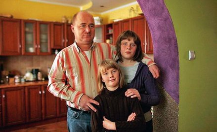 Andrzej Pietras w powodzi stracił gospodarstwo i firmę żony. Praca w ramach rządowego projektu miała