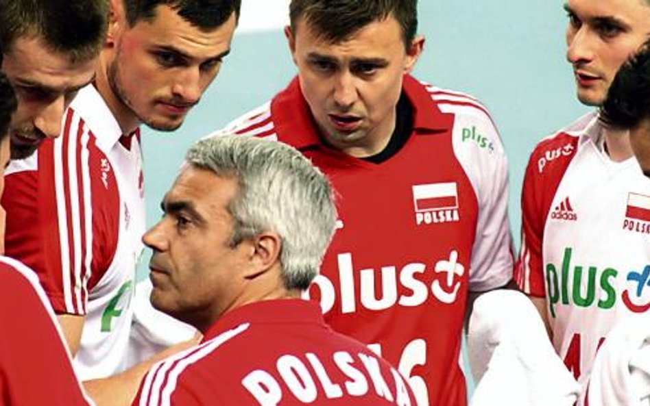 Andrea Anastasi z siatkarzami. W Czechach i Austrii zabraknie Zbigniewa Bartmana (trzeci z lewej), k