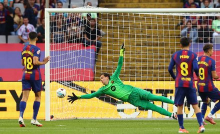Liga Mistrzów. Barcelona – PSG: obrońcy trofeum wygrali rzutem na taśmę