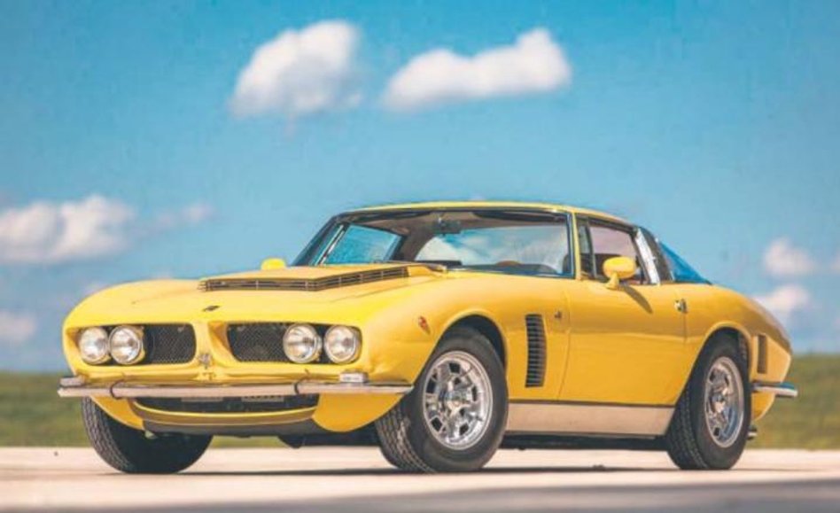 To piękne nadwozie jest dziełem Giorgetto Giugiaro, obwołanego najwybitniejszym stylistą motoryzacyj