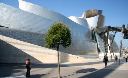 Dumą Bilbao jest Muzeum Guggenheima