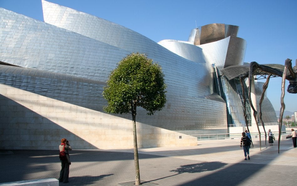 Dumą Bilbao jest Muzeum Guggenheima