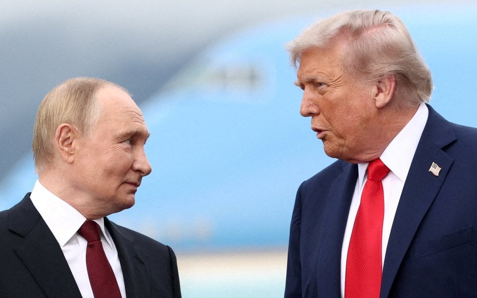 Spotkanie Donalda Trumpa i Władimira Putina podczas negocjacji, dotyczących pokoju na Ukrainie w Anc