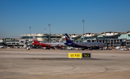 Samolot linii Rossija zabierze rosyjskich dyplomatów do domu