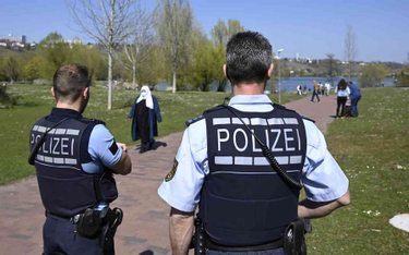 Niemcy: Spada liczba nowych zakażeń koronawirusem