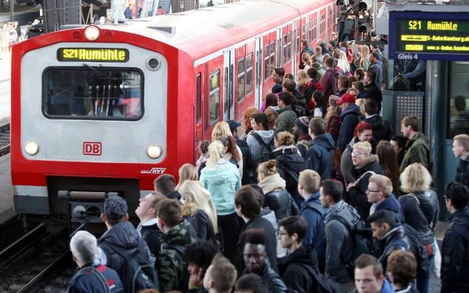 Niemieckie dworce wyglądają tak jak ten w Hamburgu