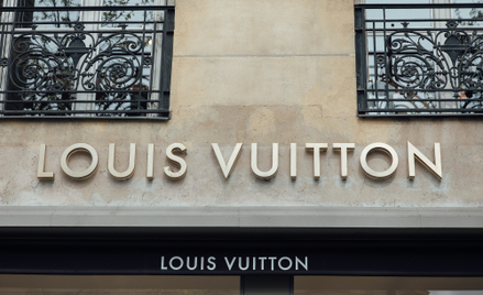 Louis Vuitton to nie tylko moda, to także perfumy oraz restauracje – jak lokal w chińskim Chengdu, k