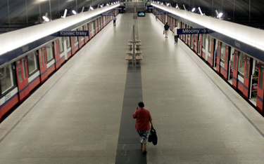 Warszawa: W niedzielę stanie druga linia metra