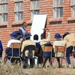 Lekcje pod gołym niebem w Zimbabwe
