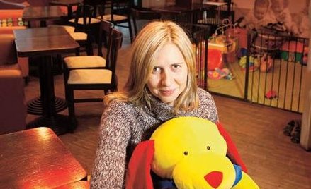 KAWIARNIA MAMAMIA. JEDNA ZE WSPOLWLASCICIELEK LOKALU KATARZYNA MALYS-PECZALKA