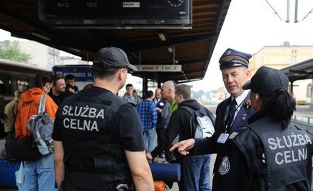 W 2011 rok więcej pieniędzy dla celników