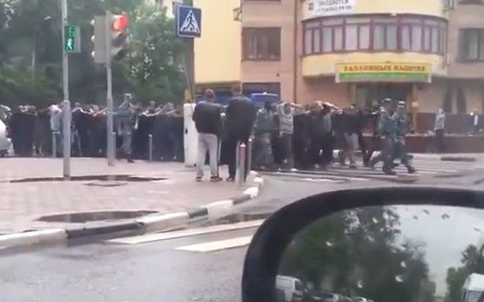 Policja czyści Moskwę z imigrantów