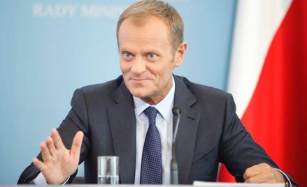Donald Tusk ma powody do zadowolenia. Jego ofensywa przynosi rezultaty