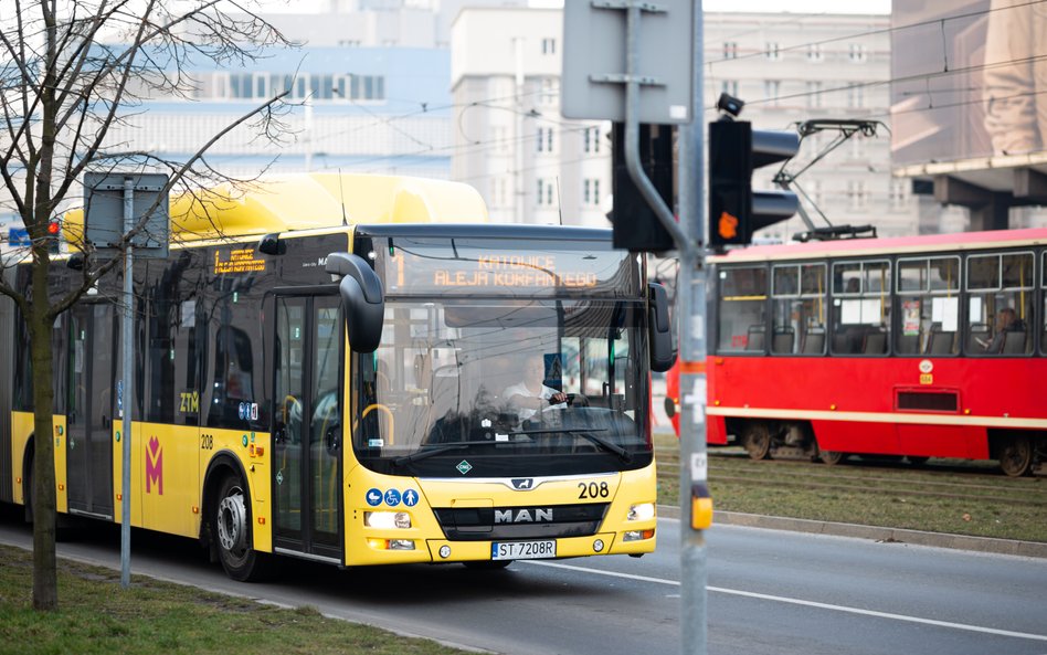 Korki na ulicach Katowic wkrótce będą mniejsze. Tramwaje będą priorytetem