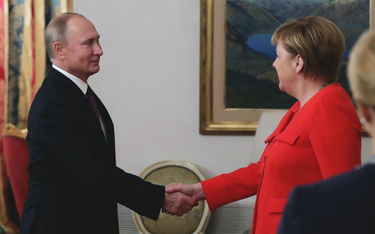 Merkel do Putina: Uwolnij marynarzy. Putin: To sprawa sądów