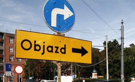 Objazdy w stolicy w rocznicę katastrofy smoleńskiej
