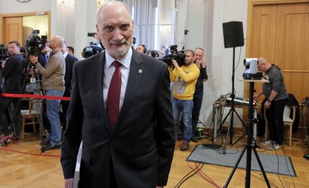 Marek Kozubal: Jak Macierewicz stara się udowodnić zamach