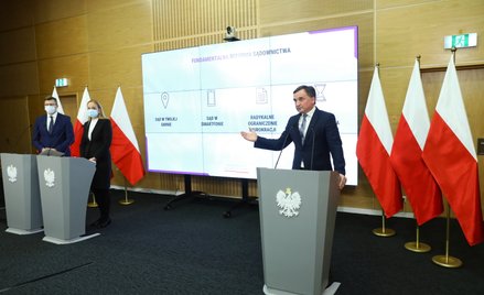 Minister sprawiedliwości, prokurator generalny Zbigniew Ziobro  oraz wiceministrowie sprawiedliwości