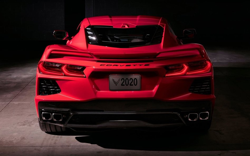 Nowa Corvette C8 Stingray: Z centralnym silnikiem i bez turbo