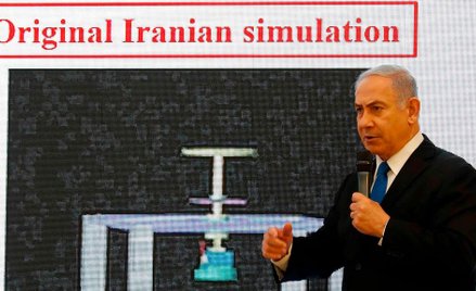 Netanjahu podczas poniedziałkowej prezentacji w Tel Awiwie