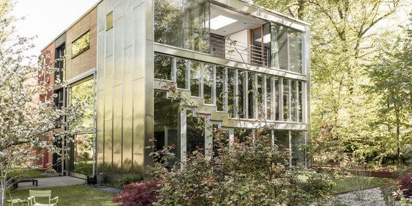Barcode House: 20-letnia willa biura MVRDV trafiła na sprzedaż