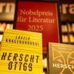 „Nie ma już obywateli świata, bo do tego potrzebny byłby świat, a świata nie ma – są tylko rynki”. W